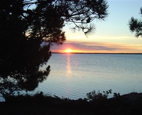 Stanley Lakeside Spa Cabins - Hervey Bay Accommodation 1