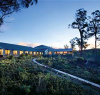 Cradle Mountain Hotel - Hervey Bay Accommodation