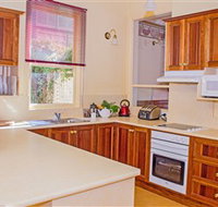 Duck House - The - Hervey Bay Accommodation