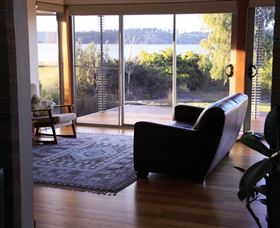 Beach And Boat Accommodation - Hervey Bay Accommodation 2