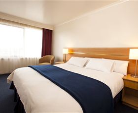 Edgewater - Hervey Bay Accommodation 7