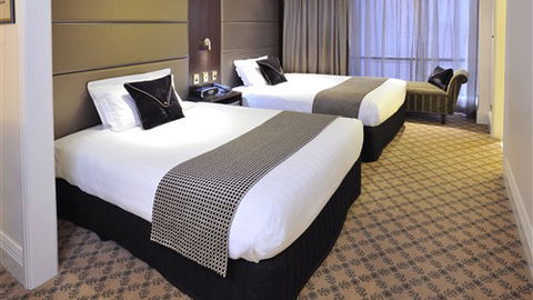 Stamford Plaza Melbourne - Hervey Bay Accommodation 1