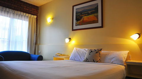 Glen Inn Motel & Apartments - Hervey Bay Accommodation 4