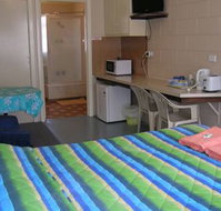 Turn In Motel - Tourism Hervey Bay