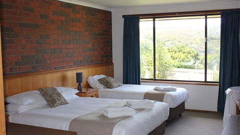 Southern Ocean Motor Inn - Hervey Bay Accommodation 1
