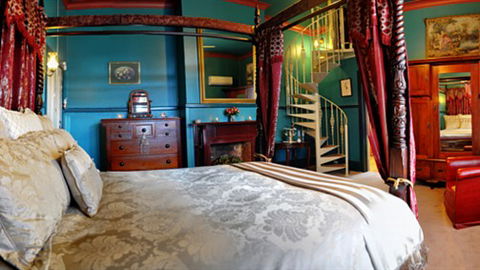 Heytesbury House B&B - Tourism Hervey Bay 1