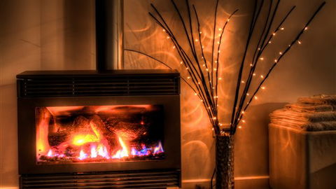 Anchors Beach House - Hervey Bay Accommodation 3