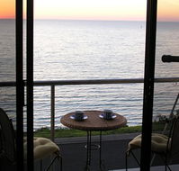 Clifftop Accommodation Portland Victoria - Hervey Bay Accommodation