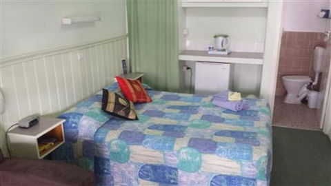 Paddle Steamer Motel - Hervey Bay Accommodation 1