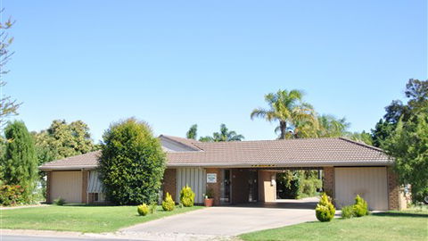 Darling Junction Motor Inn - Hervey Bay Accommodation 1