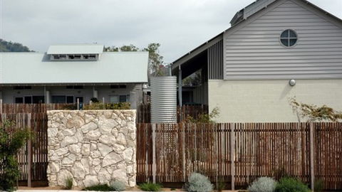 Oceanic Sorrento - Motel Apartments - Hervey Bay Accommodation 0