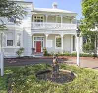The Riversleigh - Hervey Bay Accommodation