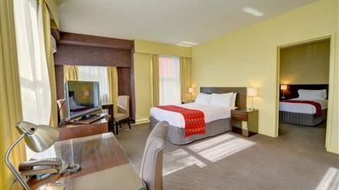 Comfort Inn & Suites City Views - Hervey Bay Accommodation 5