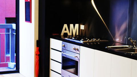 About Melbourne Apartments - Tourism Hervey Bay 2