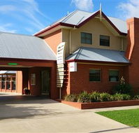 Murray Waters Motor Inn  Apartments - Hervey Bay Accommodation