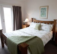 Strath Valley View Bed and Breakfast - Hervey Bay Accommodation