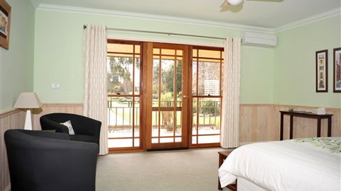 Stableford House Bed & Breakfast - Hervey Bay Accommodation 1