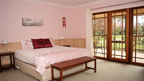 Stableford House Bed & Breakfast - Hervey Bay Accommodation 0