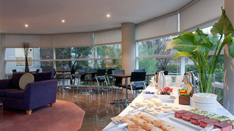 Punthill Apartment Hotels - Burwood - Hervey Bay Accommodation 2