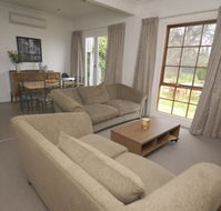 Bowden Cottage - Hervey Bay Accommodation