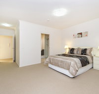 On the Bay Apartments - Hervey Bay Accommodation