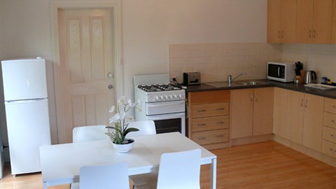 Deanswood Self Contained Accommodation - Hervey Bay Accommodation 3
