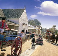 Sovereign Hill Lodge YHA - Hervey Bay Accommodation