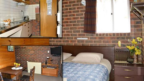 Koki Alpine Resort & Hire - Hervey Bay Accommodation 3