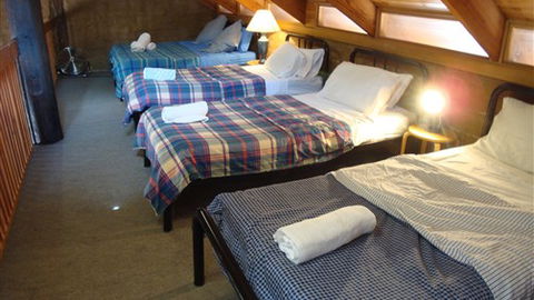Wartook Rise Mudbrick Cabins - Hervey Bay Accommodation 6