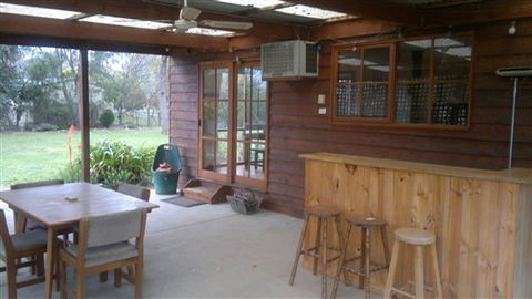 Vals Retreat - Hervey Bay Accommodation 2