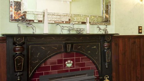 Barwood House Beechworth - Hervey Bay Accommodation 6
