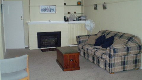 Banks At Queenscliff - Hervey Bay Accommodation 0