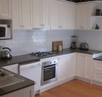 Abaleen House - Hervey Bay Accommodation