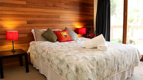 MannaGum Alpine Lodge - Hervey Bay Accommodation 1