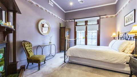 Avalon Guesthouse - Hervey Bay Accommodation 1