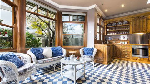 Avalon Guesthouse - Hervey Bay Accommodation 3