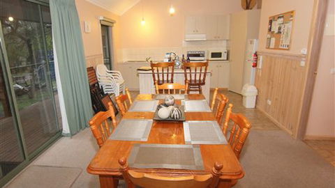 Serene Vista Halls Gap - Hervey Bay Accommodation 1