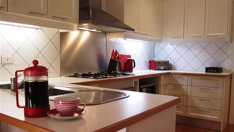 Maydays - Hervey Bay Accommodation 6