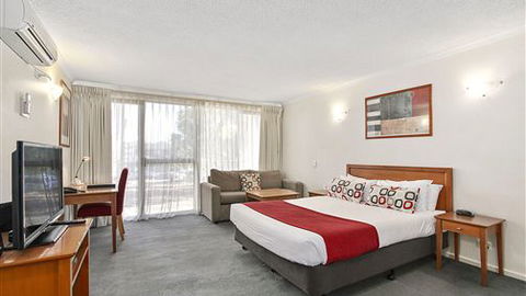 Knox International Hotel And Apartments - Hervey Bay Accommodation 0