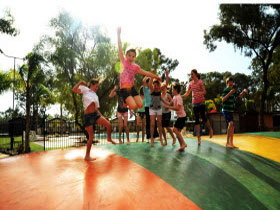 BIG4 Renmark Riverfront Holiday Park - Hervey Bay Accommodation 2