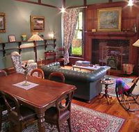 Buxton Manor - Musica Viva Apartment - Hervey Bay Accommodation