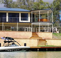 Cascades on the River - Hervey Bay Accommodation