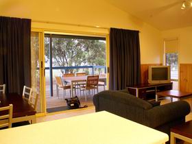 Discovery Holiday Park - Lake Bonney - Hervey Bay Accommodation 1