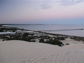 Fowlers Bay SA Hervey Bay Accommodation