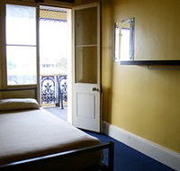 Glenelg Beach Hostel - Hervey Bay Accommodation