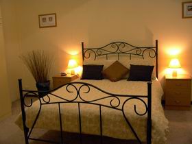 Hall Manor - Hervey Bay Accommodation 3