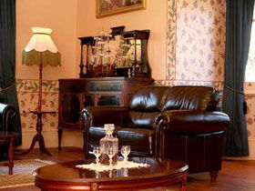 Karinga Park Homestead - Hervey Bay Accommodation 1