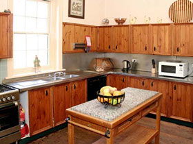 Karinga Park Homestead - Hervey Bay Accommodation 2