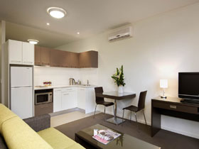 Miller Apartments Adelaide - Hervey Bay Accommodation 1