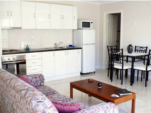 A Good Rest B&B - Hervey Bay Accommodation 2
